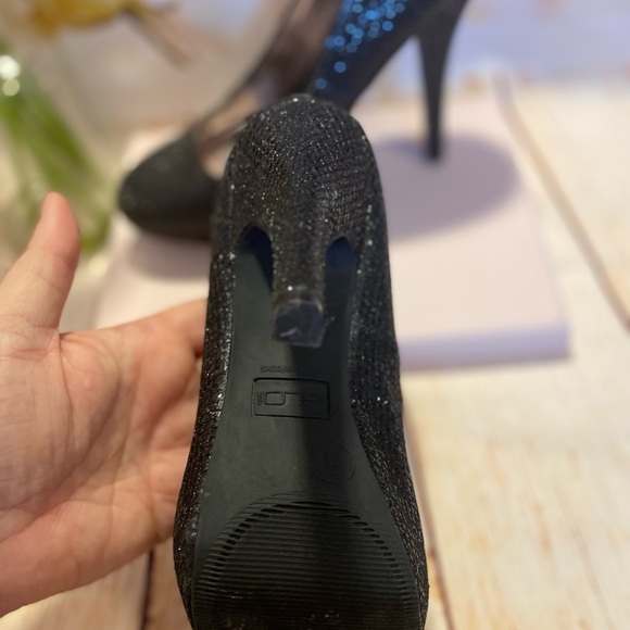 Black Sparkle Glo Heels - Picture 8 of 12